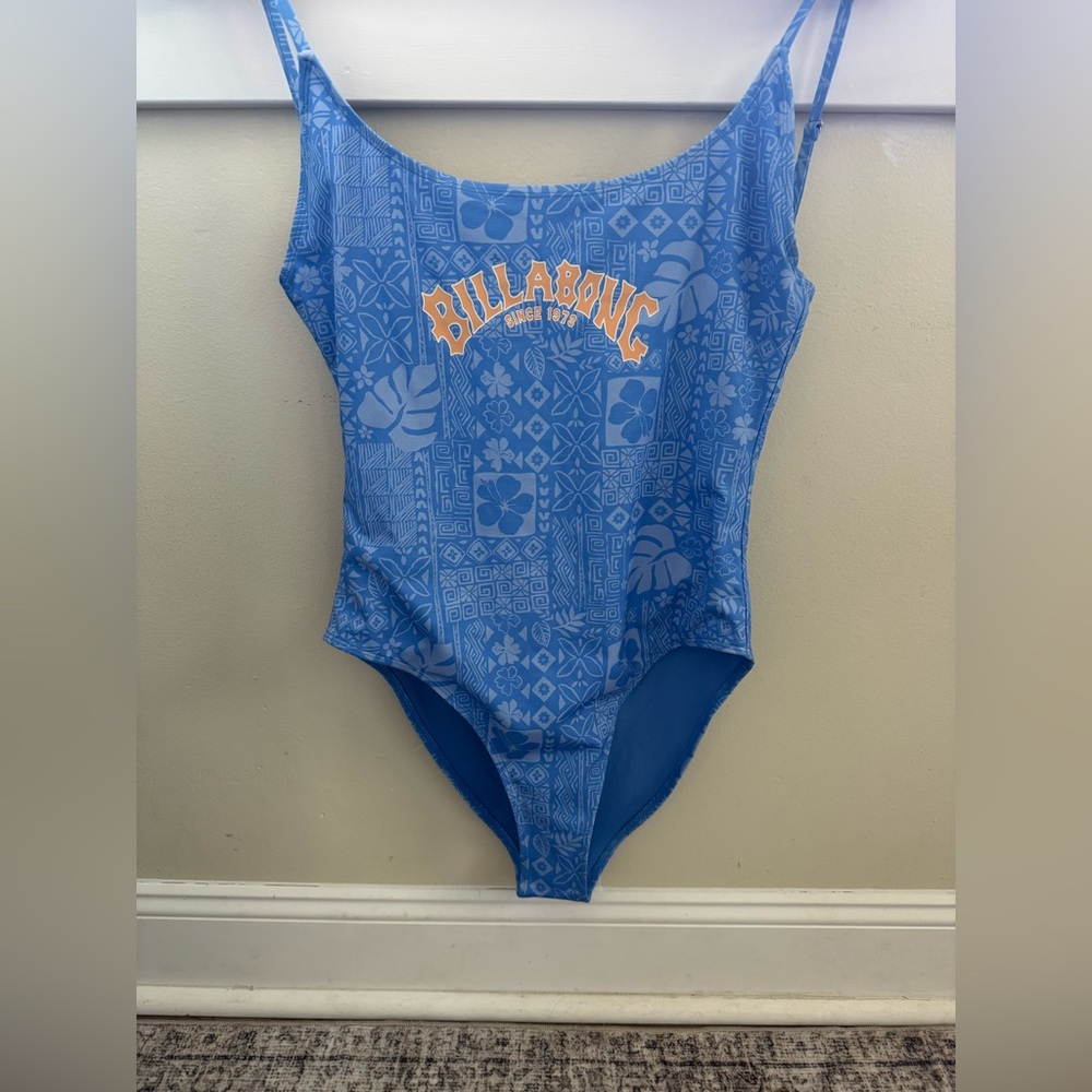 Billabong One Piece Swimsuit – NWT